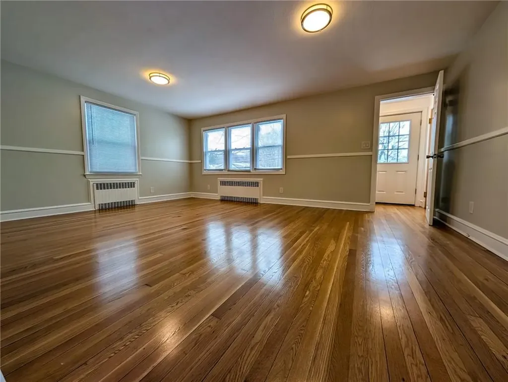881 Cass Avenue Woonsocket RI 02895