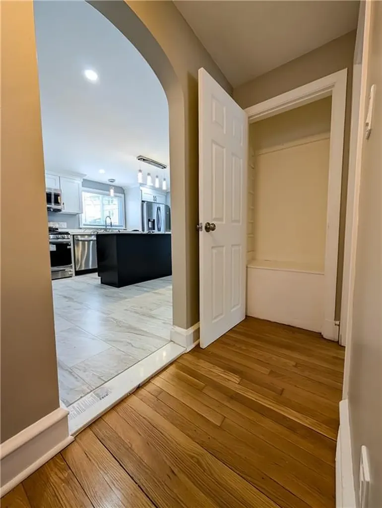 881 Cass Avenue Woonsocket RI 02895