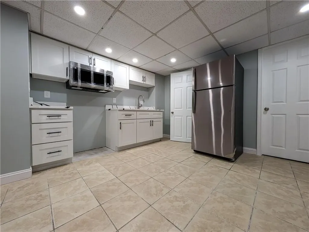 881 Cass Avenue Woonsocket RI 02895