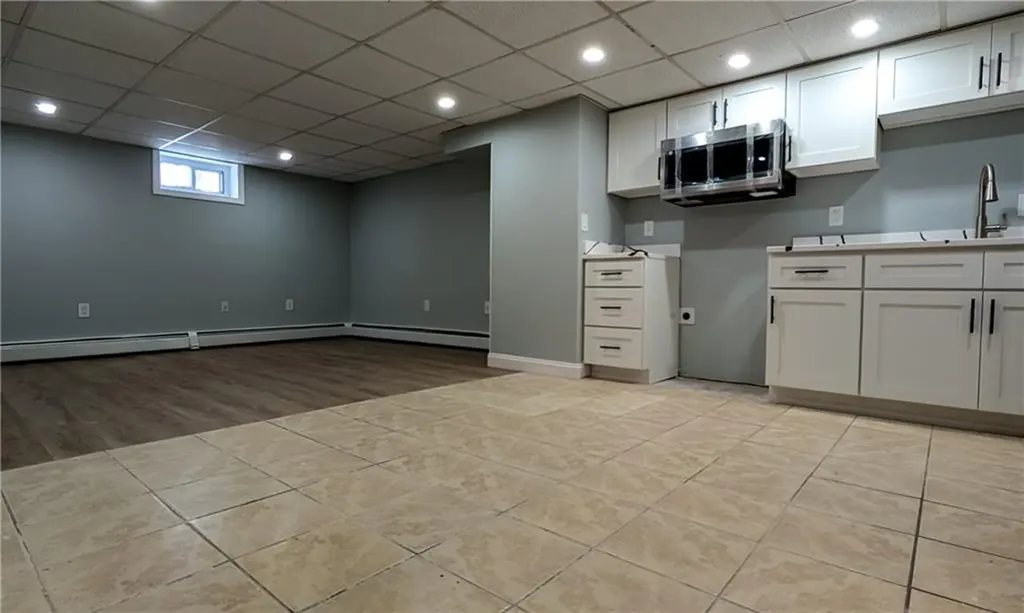 881 Cass Avenue Woonsocket RI 02895