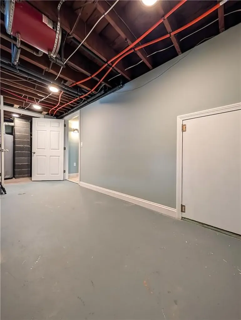 881 Cass Avenue Woonsocket RI 02895