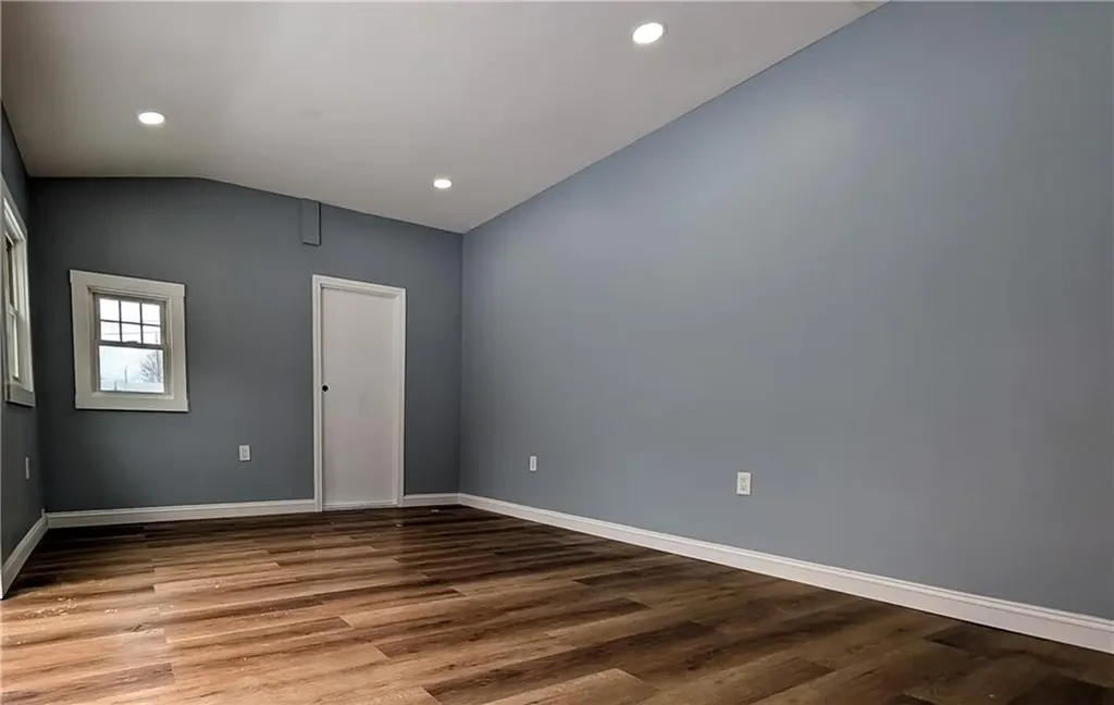 881 Cass Avenue Woonsocket RI 02895