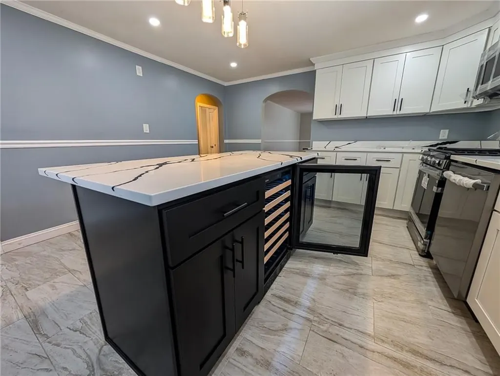 881 Cass Avenue Woonsocket RI 02895