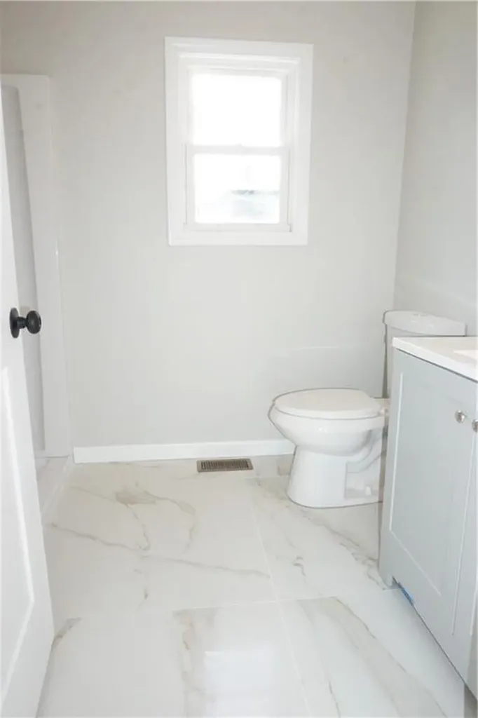 631 Pontiac Avenue Cranston RI 02910