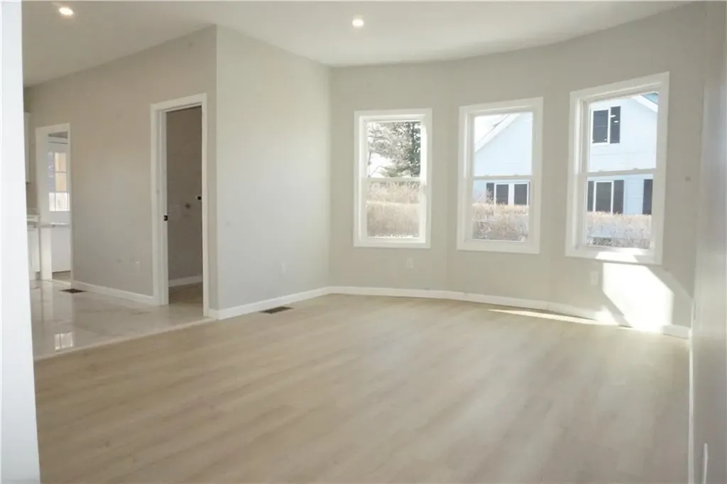 631 Pontiac Avenue Cranston RI 02910