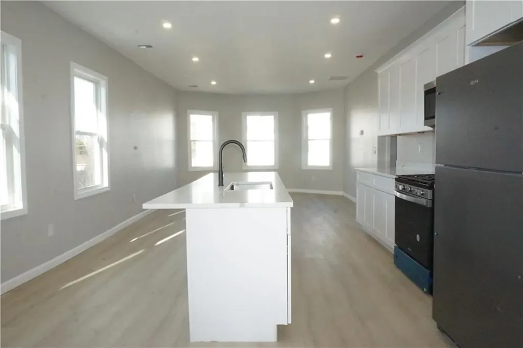 631 Pontiac Avenue Cranston RI 02910