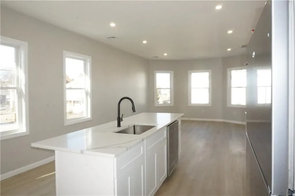 631 Pontiac Avenue Cranston RI 02910