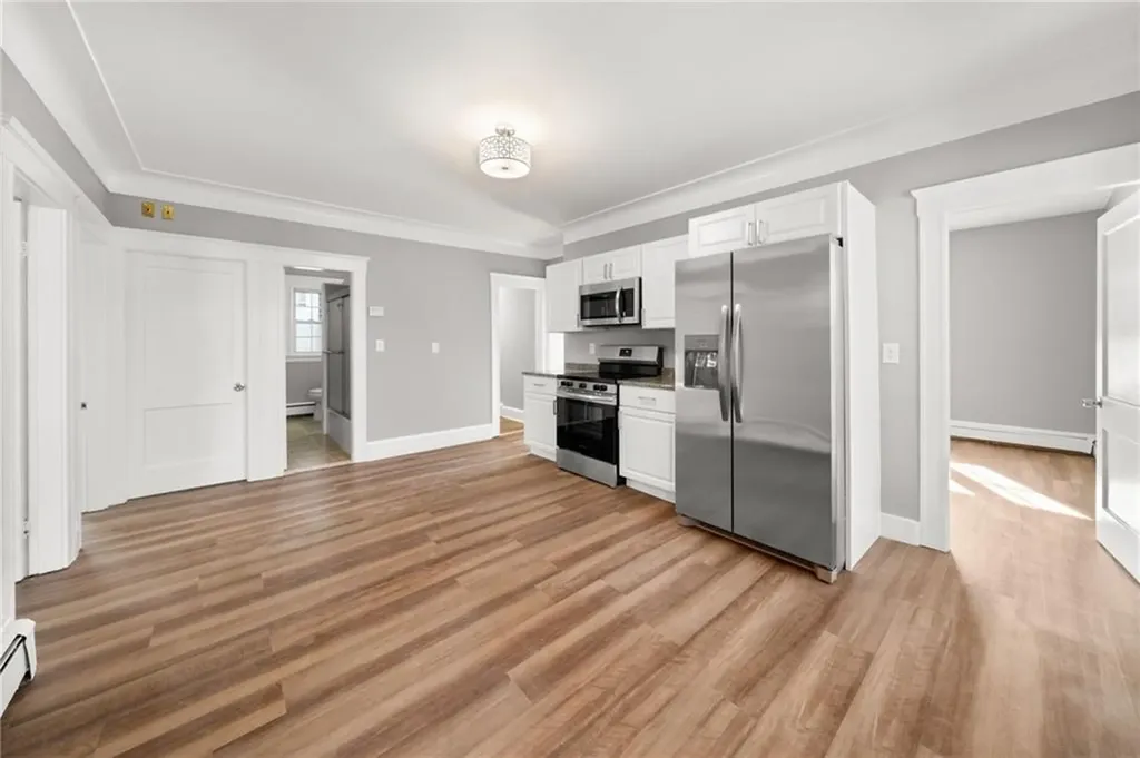 18 Aylsworth Avenue Woonsocket RI 02895