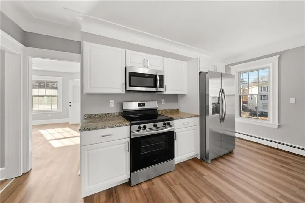 18 Aylsworth Avenue Woonsocket RI 02895