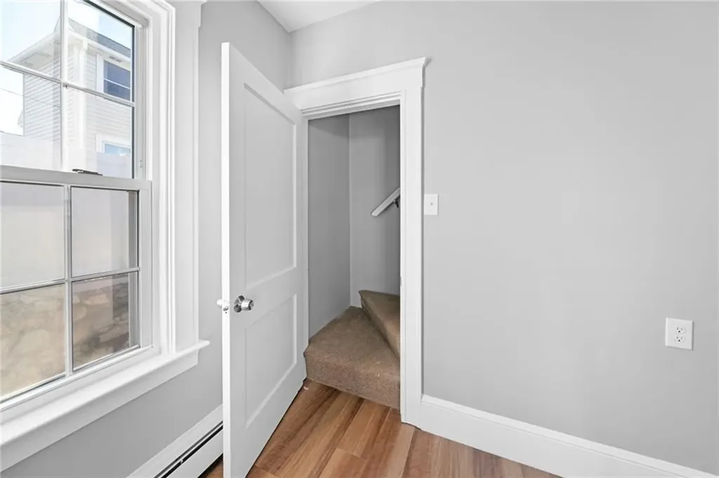 18 Aylsworth Avenue Woonsocket RI 02895