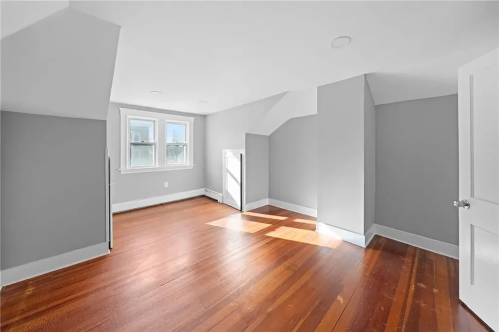 18 Aylsworth Avenue Woonsocket RI 02895