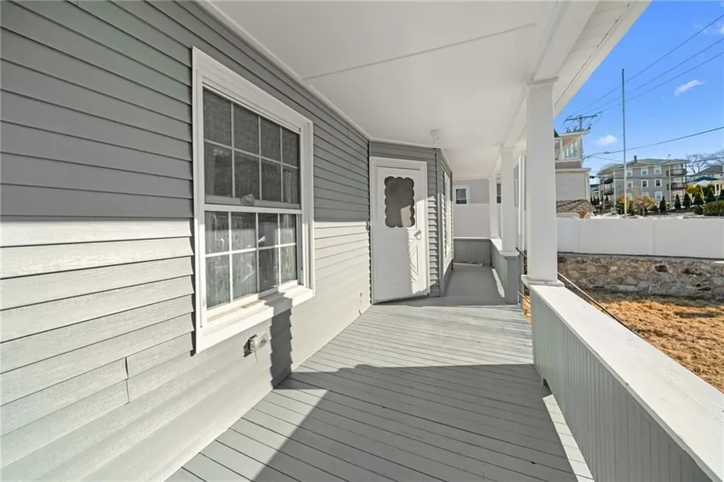 18 Aylsworth Avenue Woonsocket RI 02895