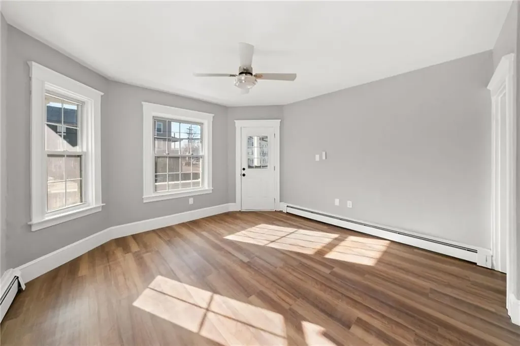 18 Aylsworth Avenue Woonsocket RI 02895