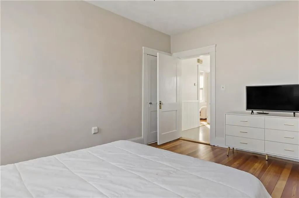 106 Argol Street Providence RI 02904