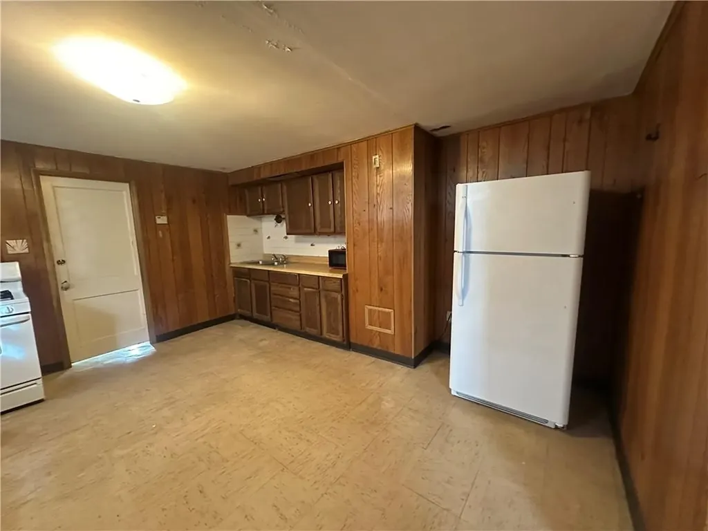 106 Argol Street Providence RI 02904