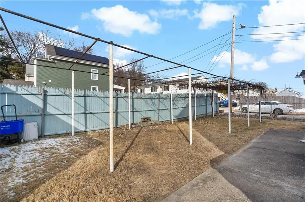 106 Argol Street Providence RI 02904