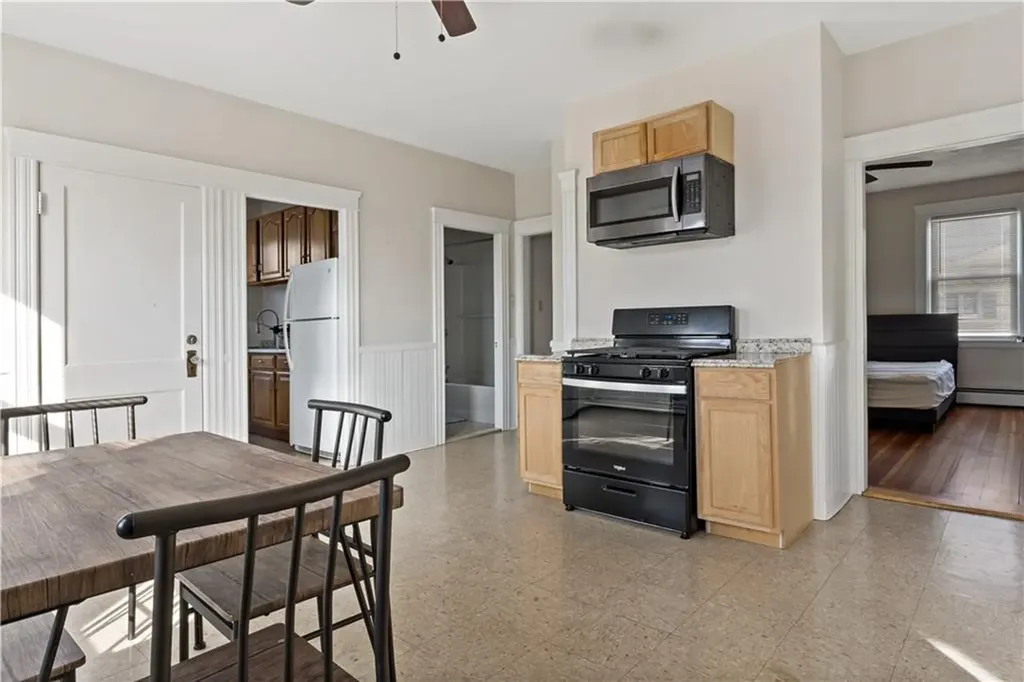 106 Argol Street Providence RI 02904