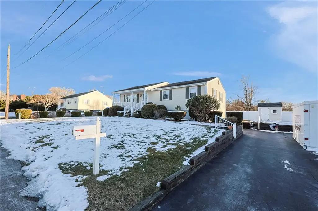 6 Corte Real Drive Bristol RI 02809