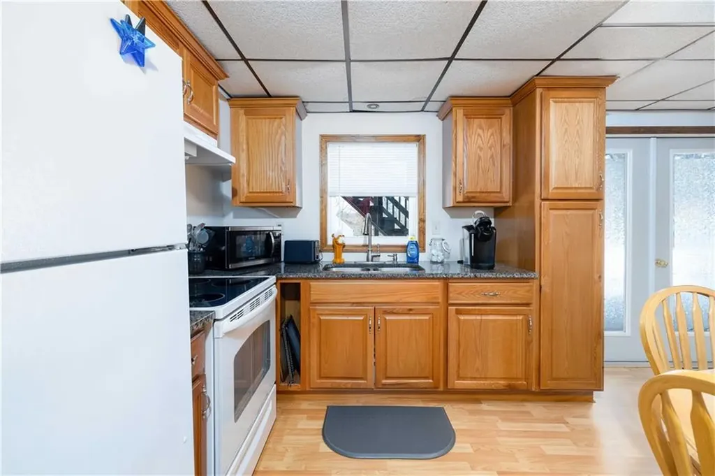 35 Dolly Pond Road Exeter RI 02822