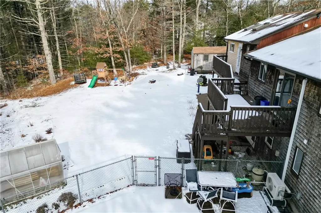 35 Dolly Pond Road Exeter RI 02822