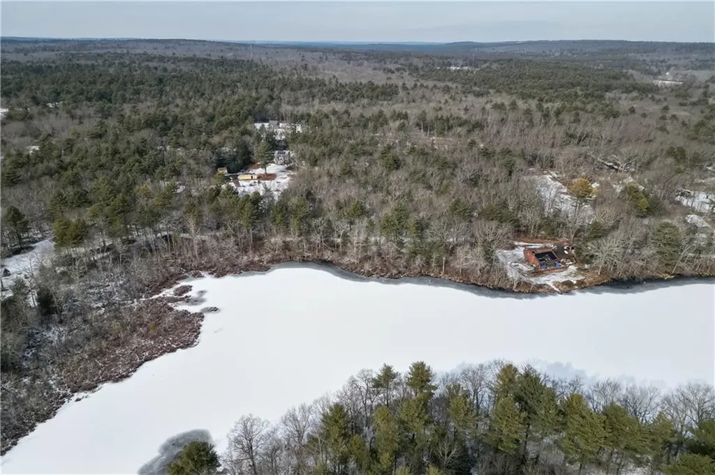 35 Dolly Pond Road Exeter RI 02822
