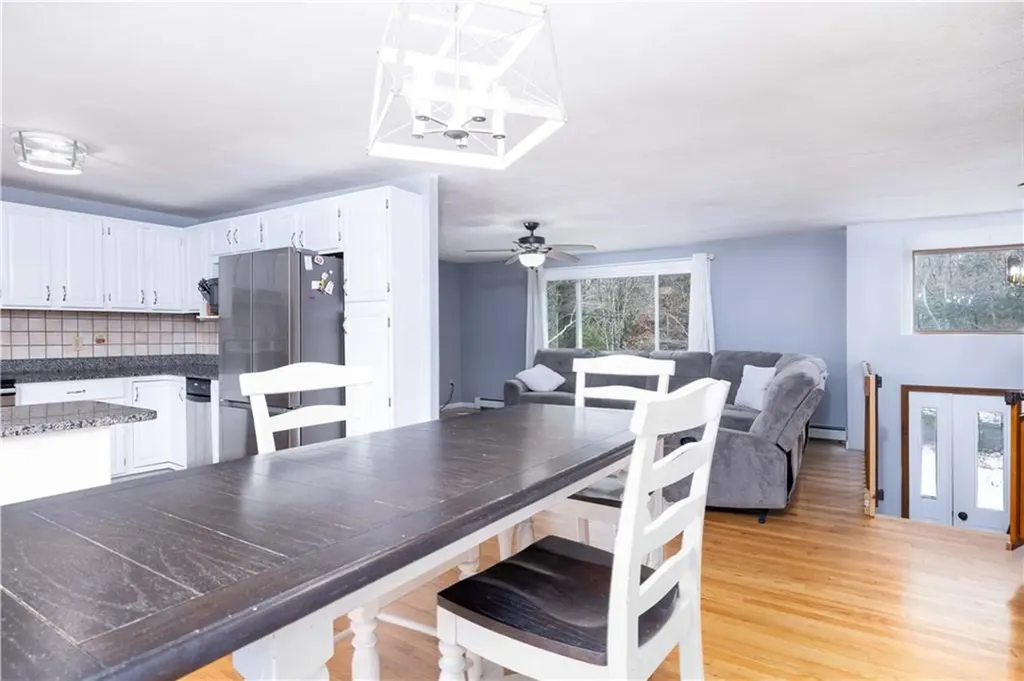 35 Dolly Pond Road Exeter RI 02822