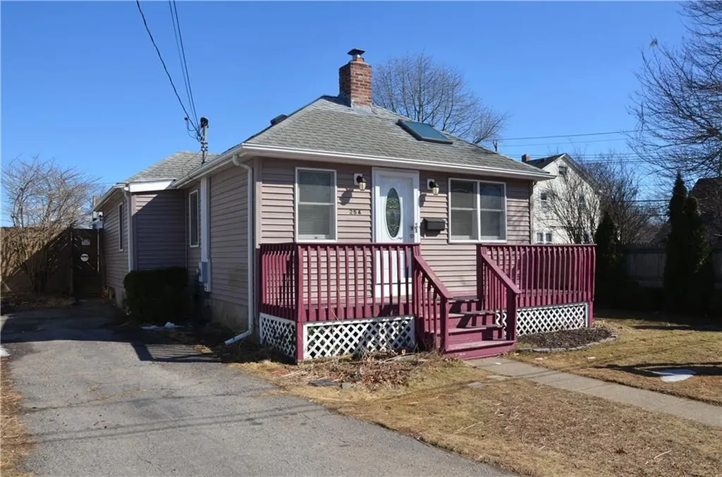 254 Byron Boulevard Warwick RI 02888