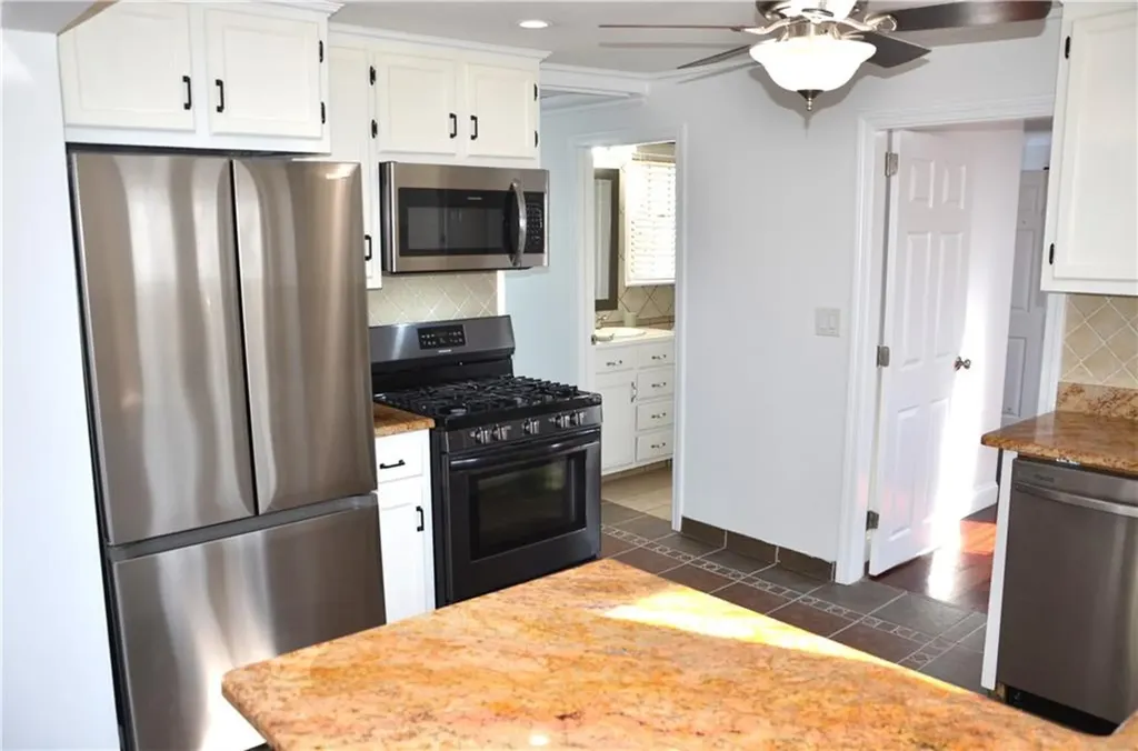 254 Byron Boulevard Warwick RI 02888