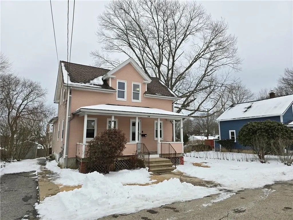 16 Matteson Avenue West Warwick RI 02893