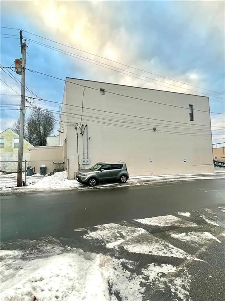 1135 Charles Street North Providence RI 02904
