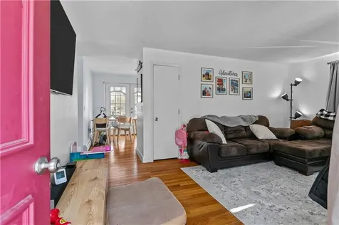 36 Wilkey Avenue Portsmouth RI 02871