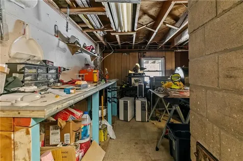 36 Wilkey Avenue Portsmouth RI 02871