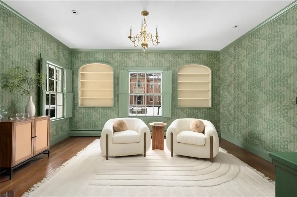 303 Laurel Avenue Providence RI 02906