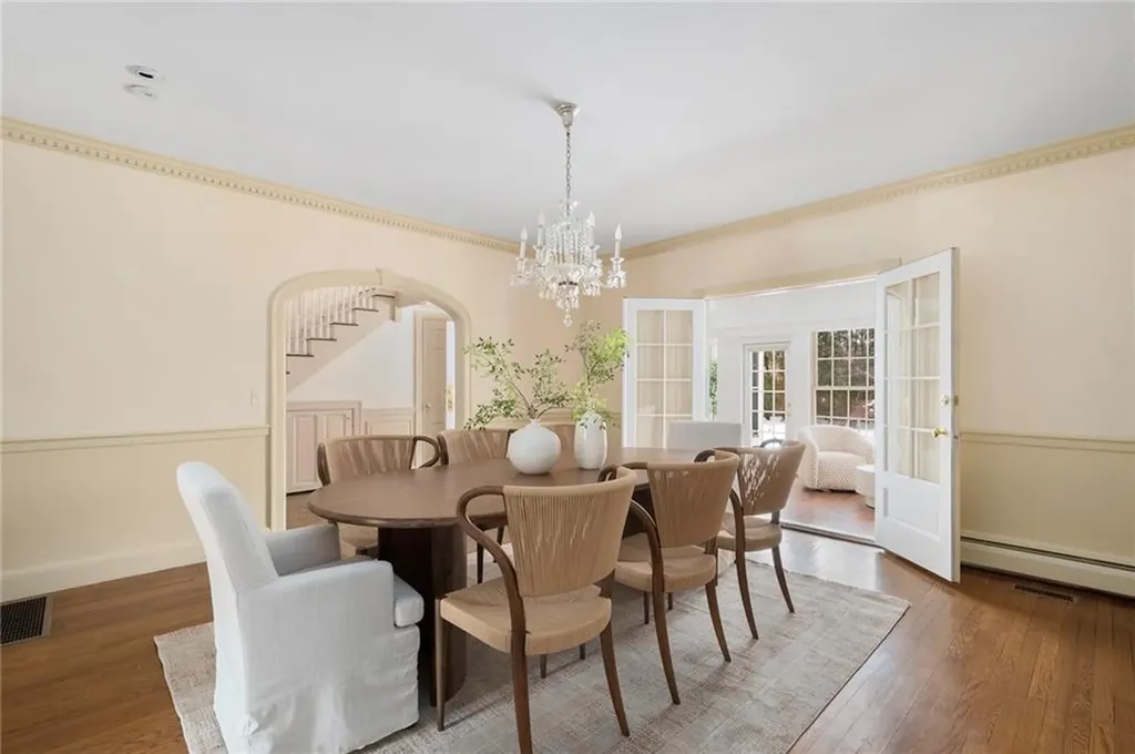 303 Laurel Avenue Providence RI 02906