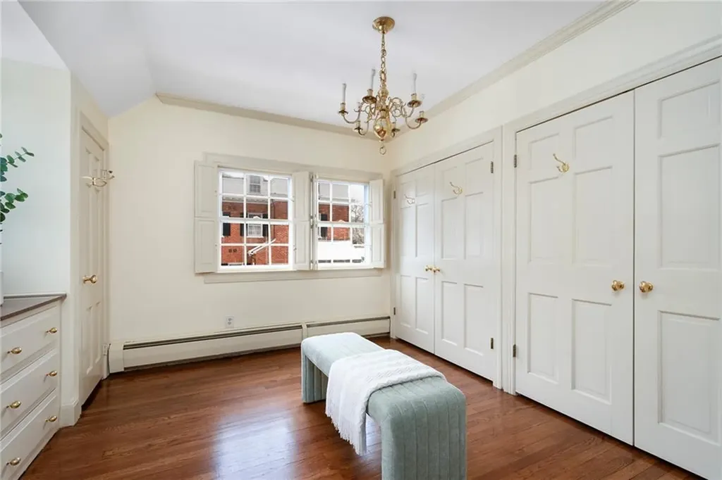 303 Laurel Avenue Providence RI 02906