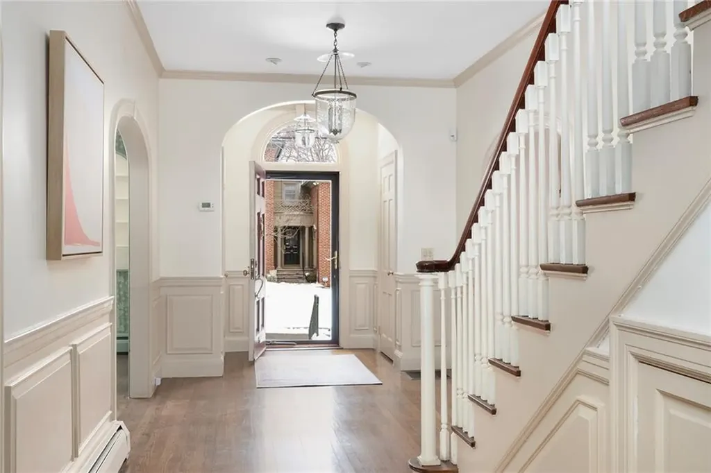 303 Laurel Avenue Providence RI 02906