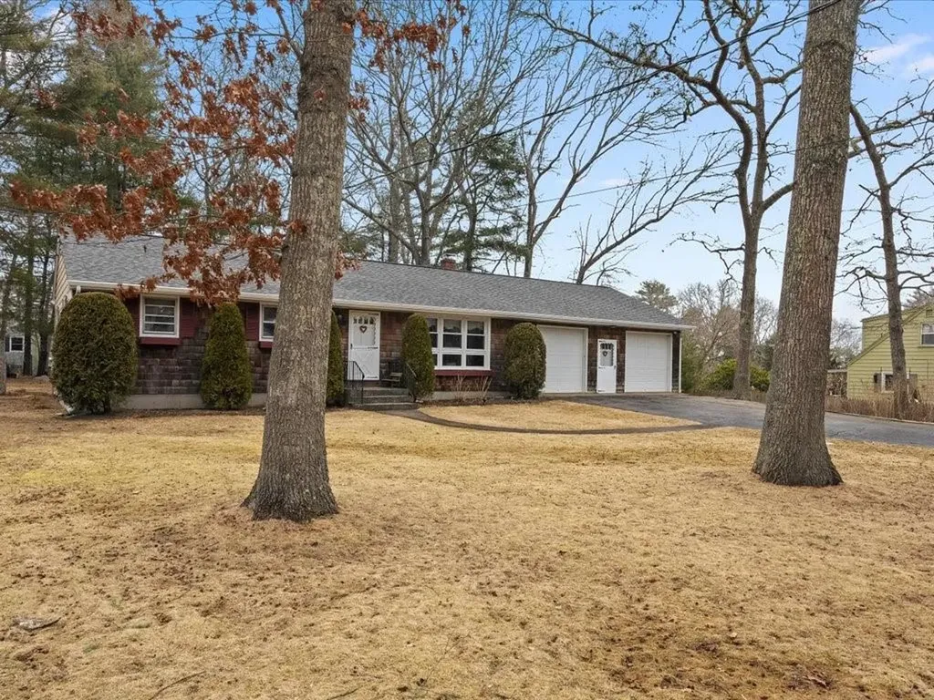 38 Old Post Road Westerly RI 02891