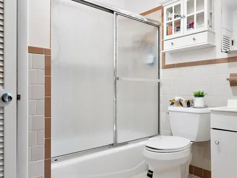 38 Old Post Road Westerly RI 02891