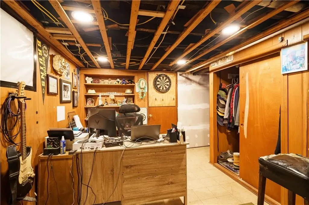 84 Cedar Street Johnston RI 02919