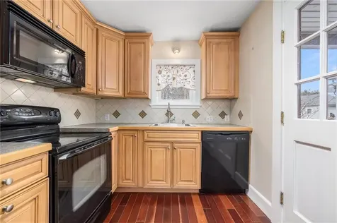 41 Meeting Street Coventry RI 02816