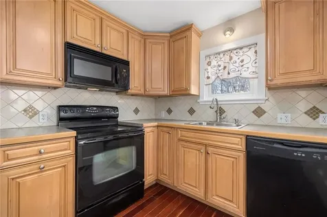 41 Meeting Street Coventry RI 02816