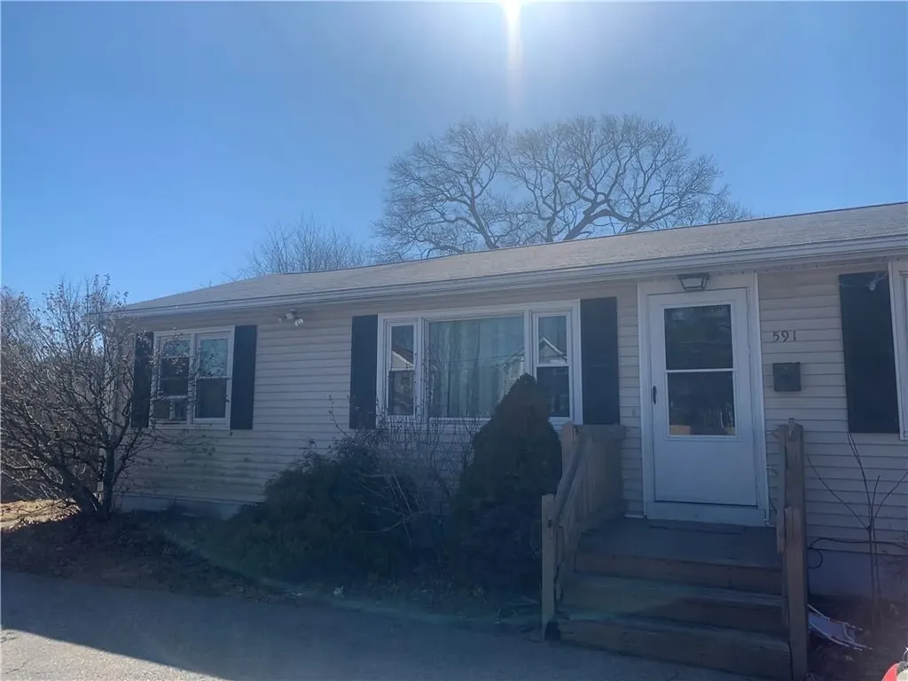 591 W Shore Road Warwick RI 02889