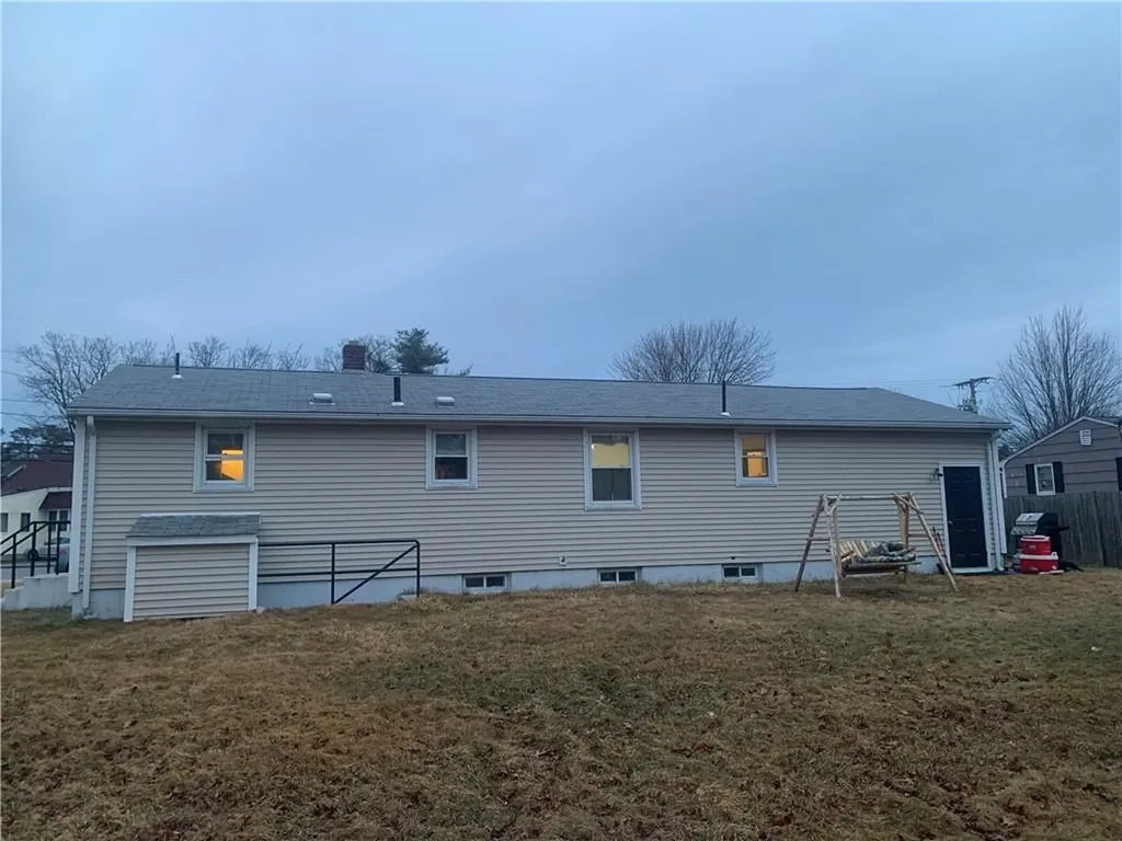 591 W Shore Road Warwick RI 02889