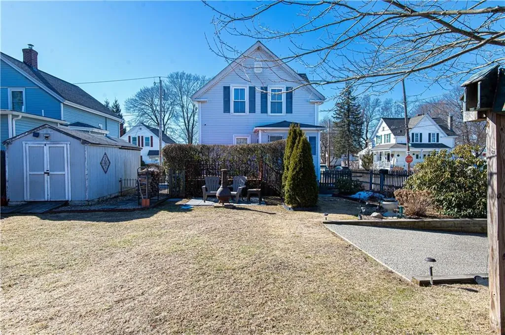 46 Smith Street East Providence RI 02915