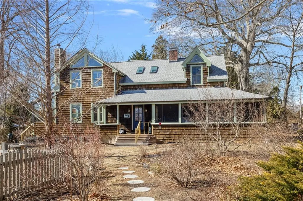 151 Narragansett Avenue Jamestown RI 02835