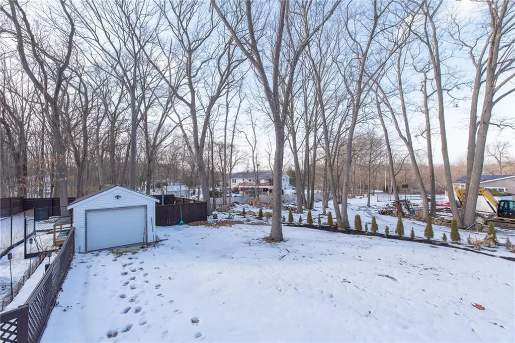 0 1 1/2 Apple Tree Lane Johnston RI 02919