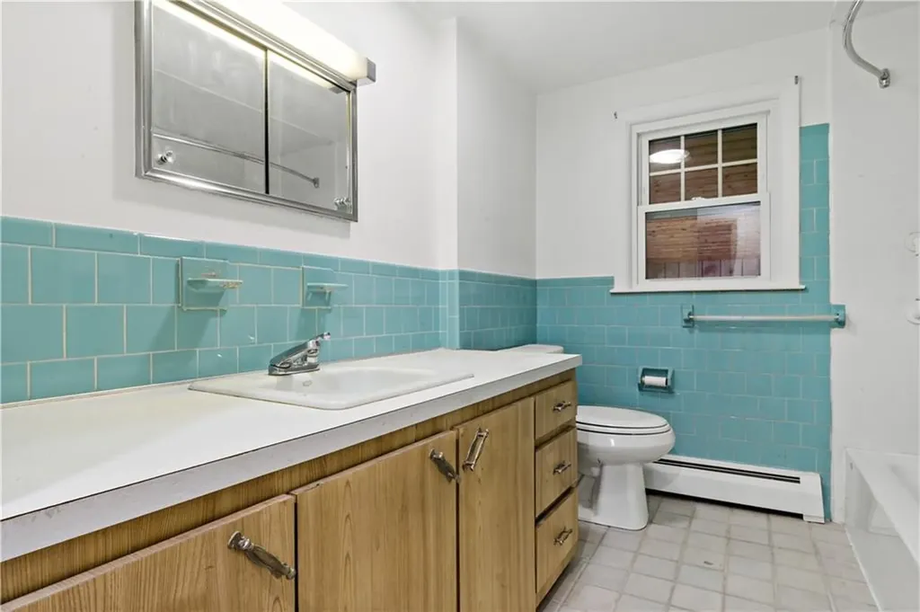 28 Sheltra Avenue Coventry RI 02816