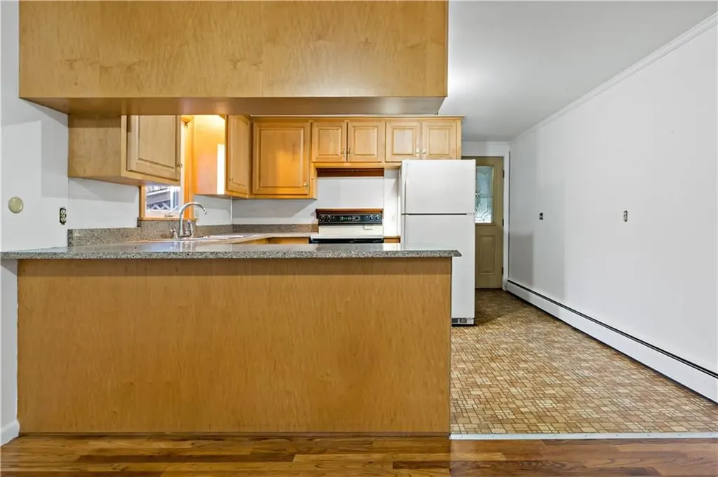 28 Sheltra Avenue Coventry RI 02816