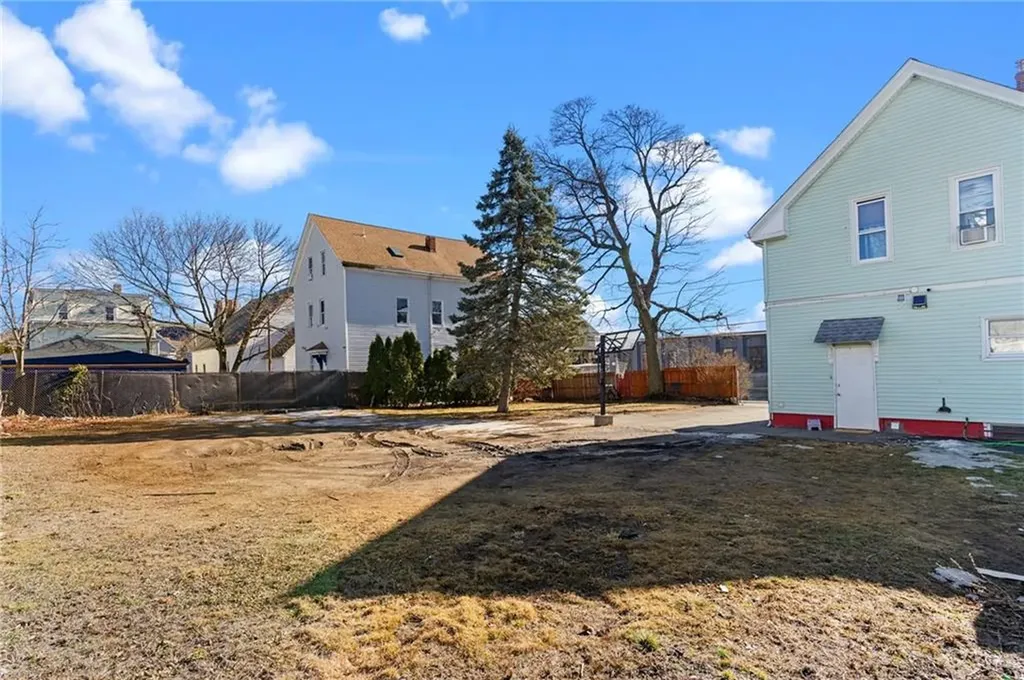 145 Benedict Street Providence RI 02909