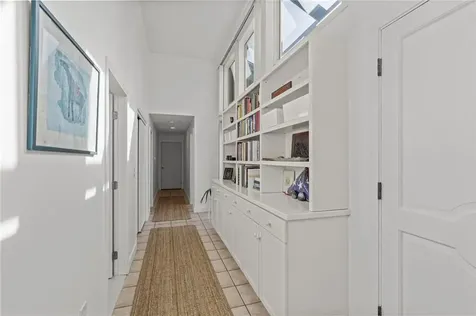 25 Tobin Lane Bristol RI 02809